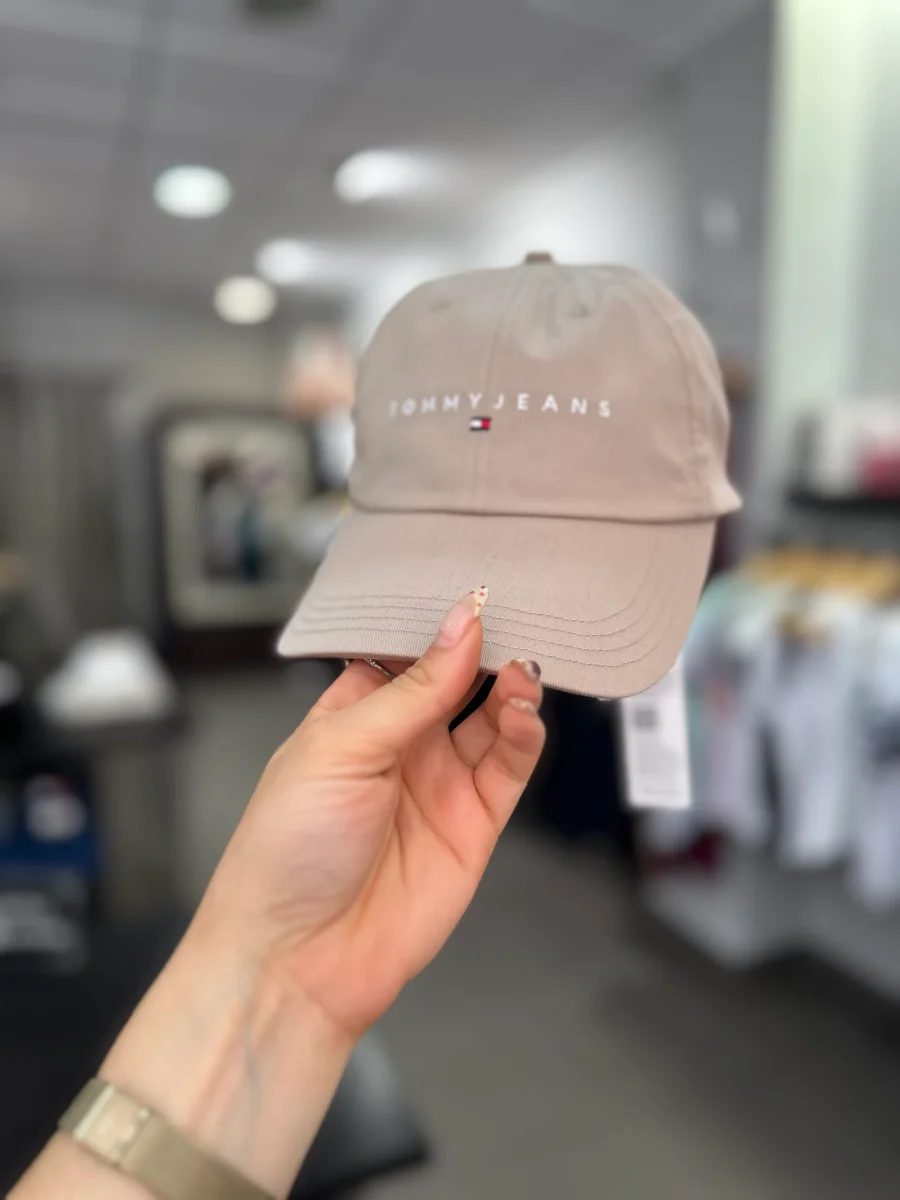 GORRA TOMMY JEANS BEIGE - Imagen 5