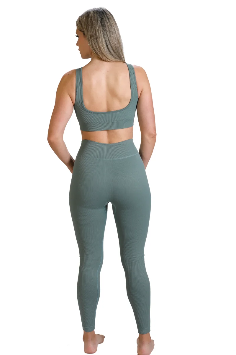 Conjunto ARIA (pistacho) - Imagen 6