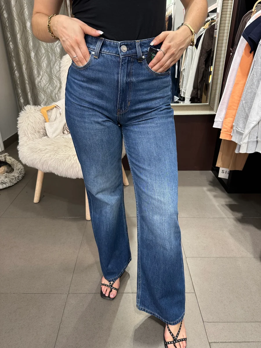 Vaquero Guess wide leg - Imagen 3