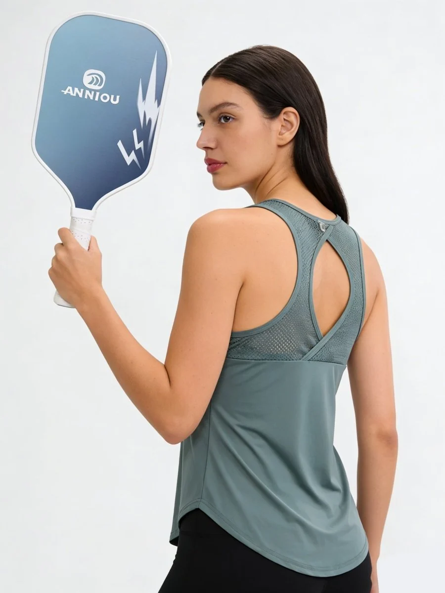 Sleeveless Athletic Yoga Top - Imagen 2