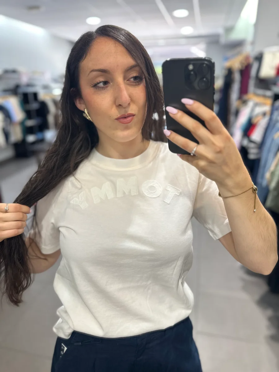 CAMISETA TOMMY CRUDA OVERSICE - Imagen 4