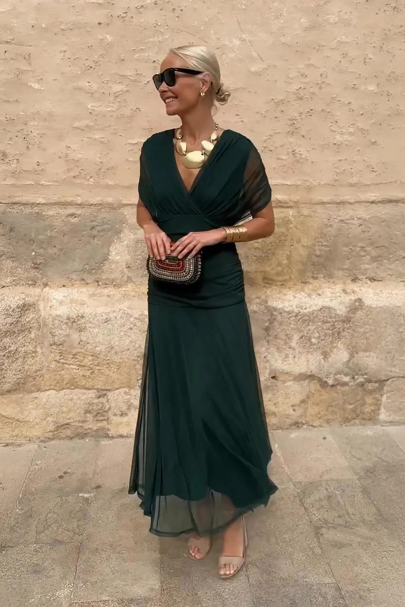 Elegante vestido largo de fiesta con cuello en V - Louise
