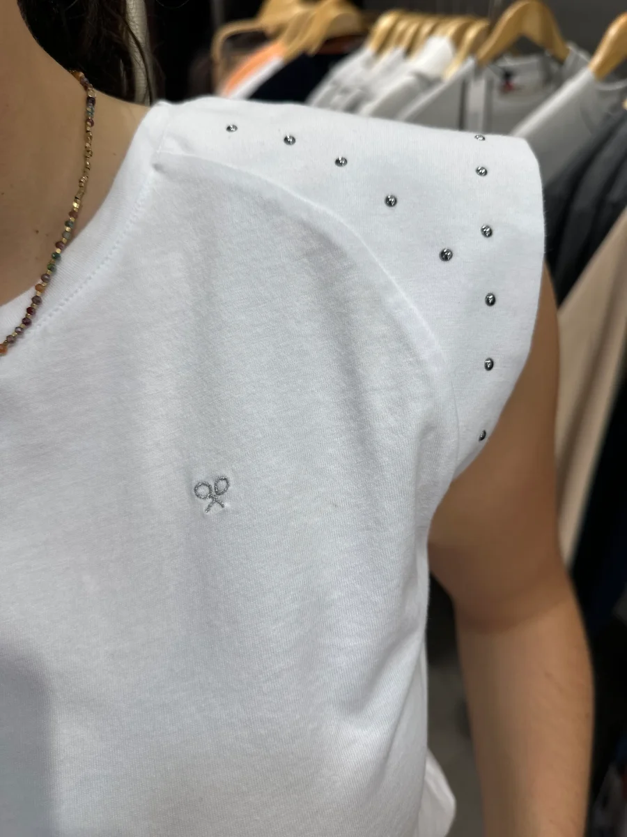 Camiseta silbon tachuelas plata - Imagen 3