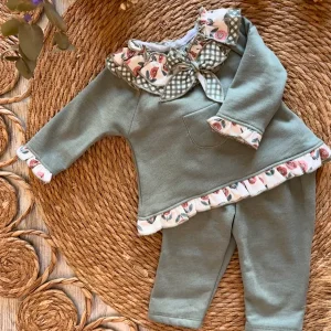 CHANDAL NIÑA OLIVO