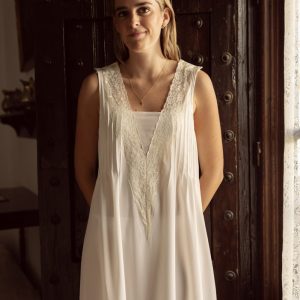 Camisón Inés