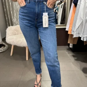 Vaquero Guess Mom Fit