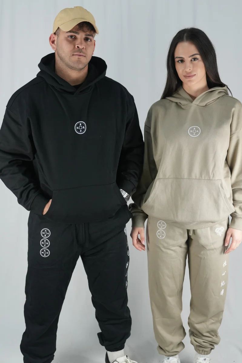 Legacy Shield Hoodie Limited Edition - Imagen 5