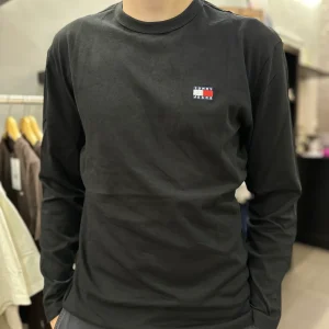 Camiseta Tommy manga larga negra logo bordado