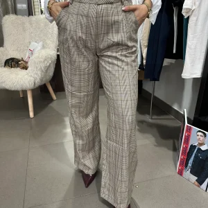 Pantalón Tiffosi traje cuadros burdeos
