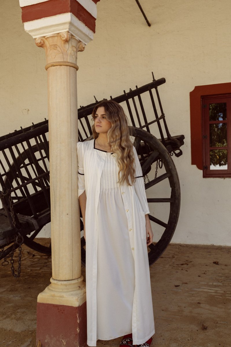 Bata Jimena - Imagen 2