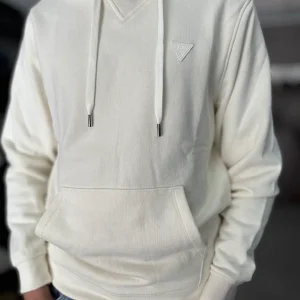 SUDADERA GUESS BEIGE CON CAPUCHA