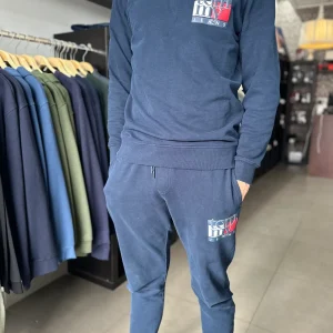 CHÁNDAL TOMMY AZUL MARINO LOGO NUEVO