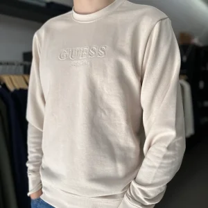 SUDADERA GUESS CREMA