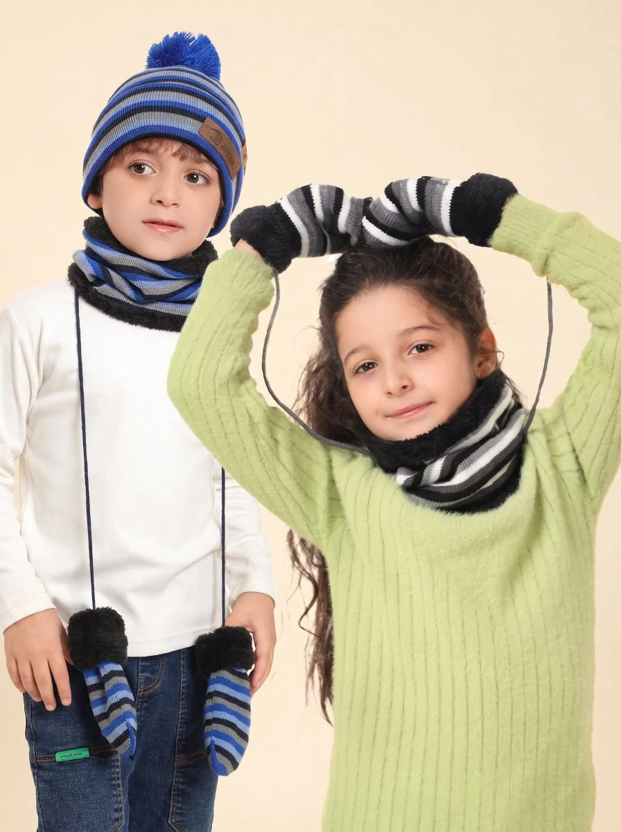 Kids Striped Knit Hat Scarf Mittens Set - Imagen 2