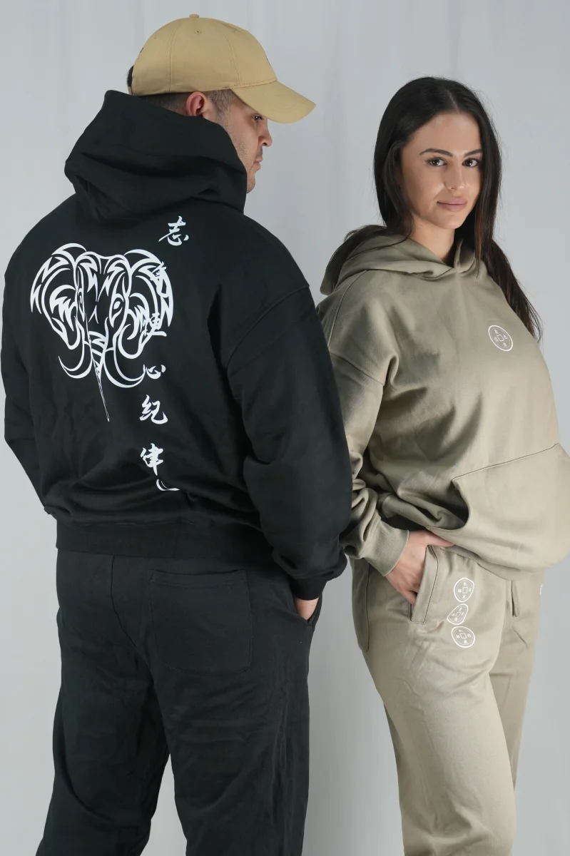 Legacy Shield Hoodie Limited Edition - Imagen 2