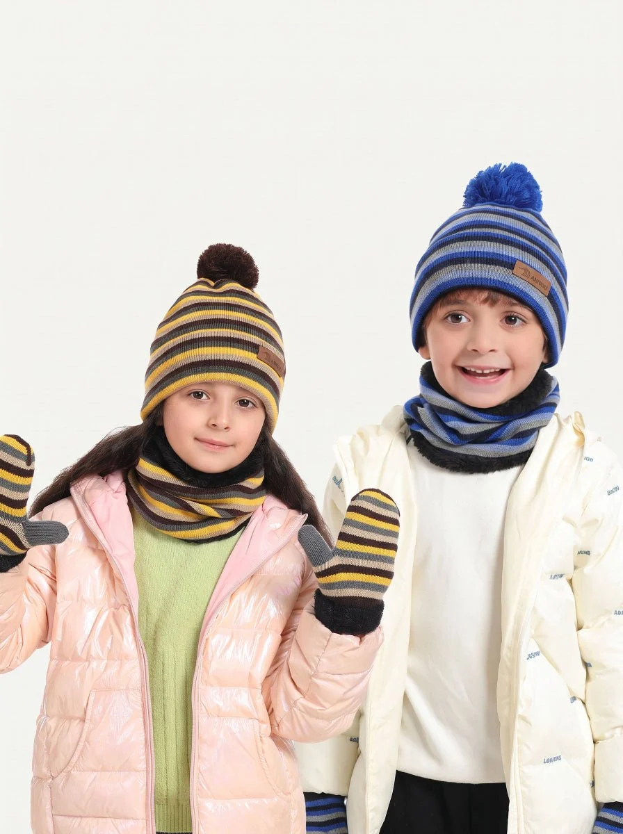 Kids Striped Knit Hat Scarf Mittens Set - Imagen 4