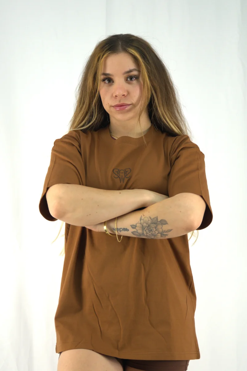 Oversize Foundation T-shirt Café - Imagen 7