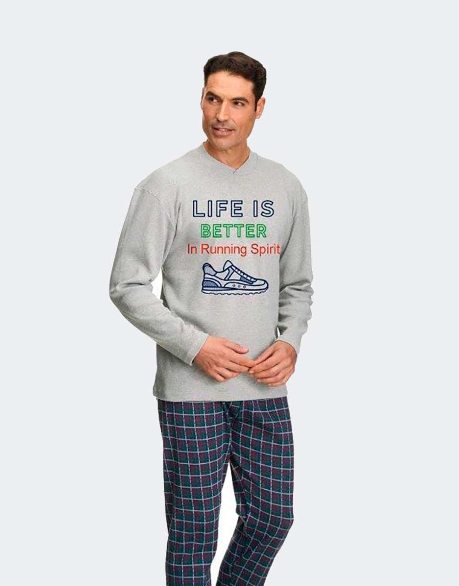 Pijama hombre punto felpa ‘Life is better…’ - Imagen 3