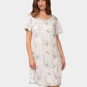 Camisón de mujer manga corta con tapeta estampado flores verdes apasteladas
