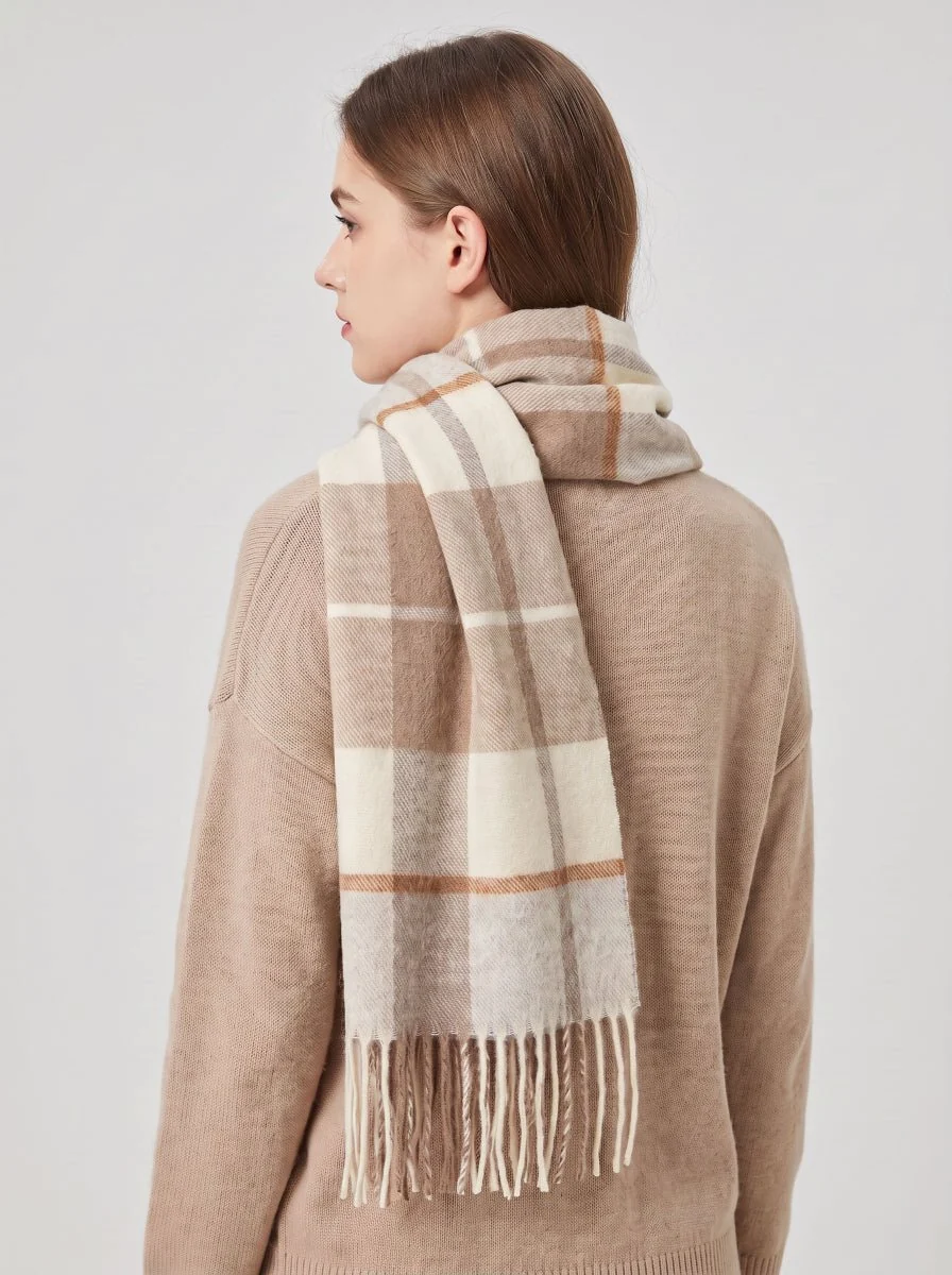 Women Pure Wool Tassel Checkered Scarf - Imagen 3