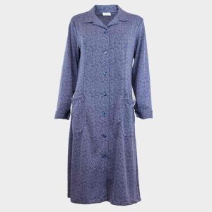 Bata con cuello solapa, botones y bolsillos, estampado hojas entrelazadas