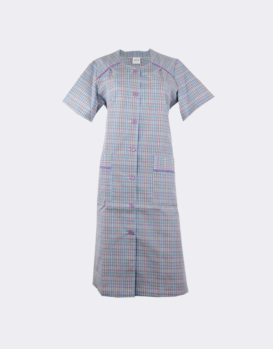 Bata mujer tela manga corta cuadros lila, rojo, azul y verde con detalle de ribete en lila en canesú y bolsillos
