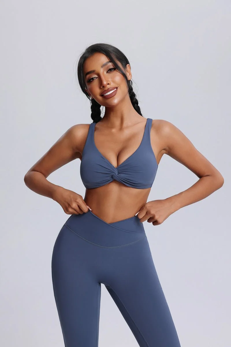 Twist Front Sports Bra - Imagen 7