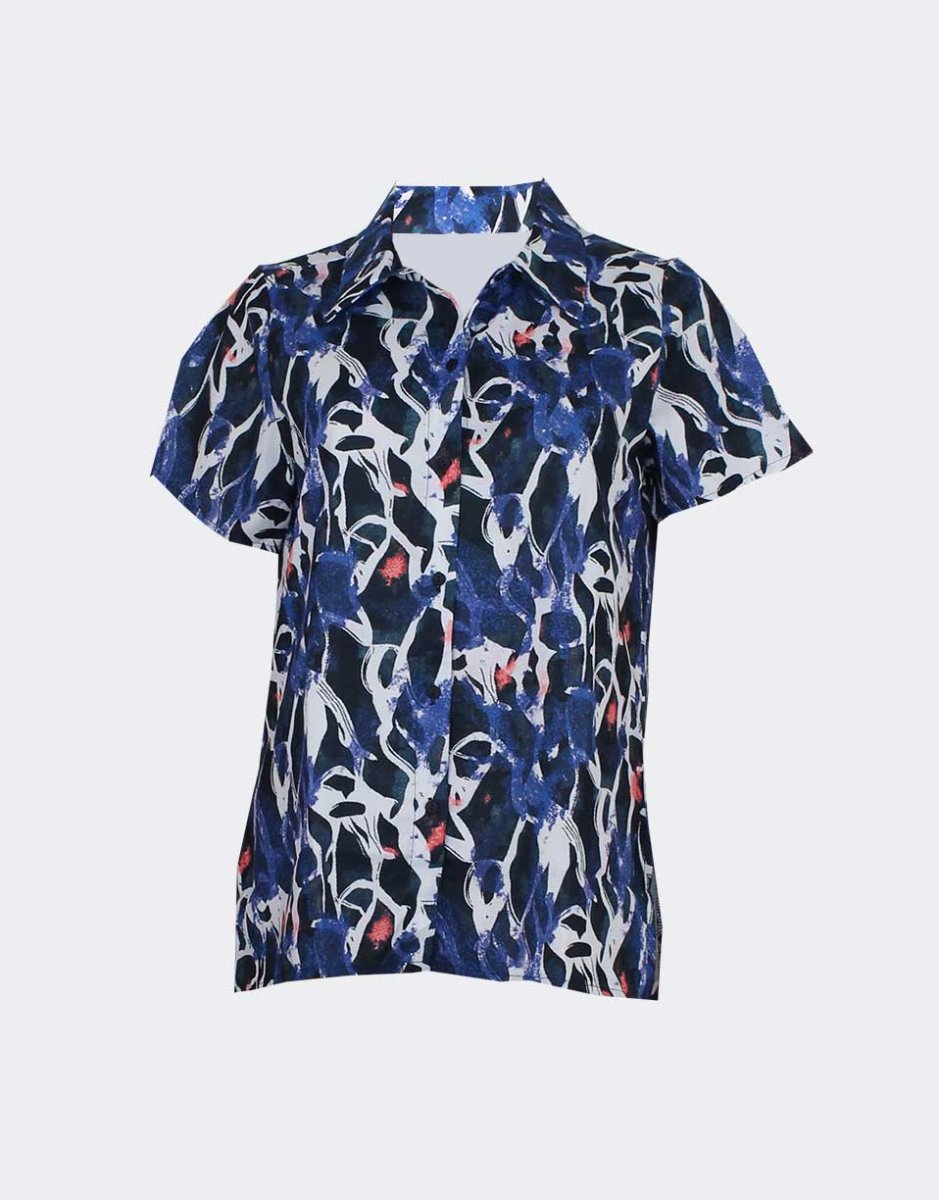 Blusa mujer manga corta cuello camisero estampado abstracto azules y destallos en rojizos