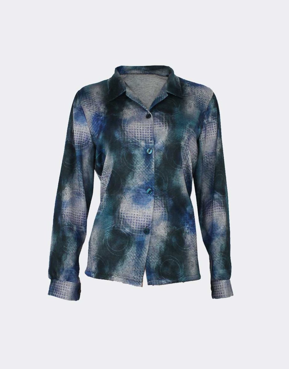Blusa mujer punto cuello solapa estampado abstracto difuminados azulados y grises