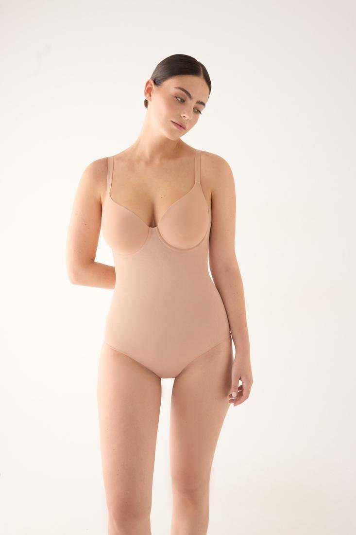 Body Control Ysabel Mora NOMARKS 10189: Efecto Invisible con Sujetador Integrado y Tejido Transpirable - Imagen 3