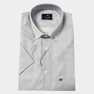 Camisa manga corta hombre con pequeña muestra en azul