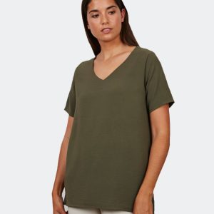 Camiseta mujer manga corta de tela lisa con cuello pico