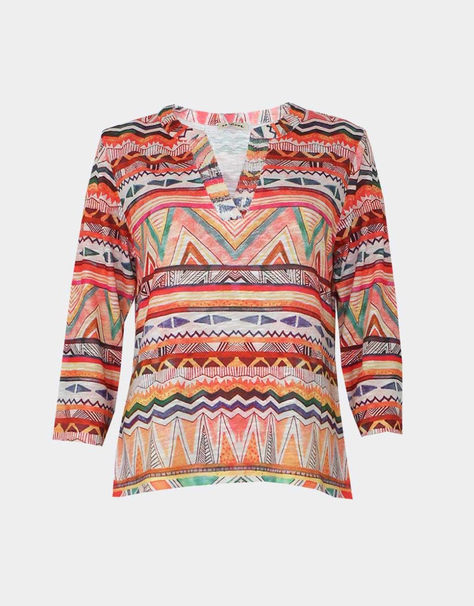Camiseta mujer punto manga 3/4 escote pico con detalle lentejuela con cuello tira estampado tibal en tonos rojizos
