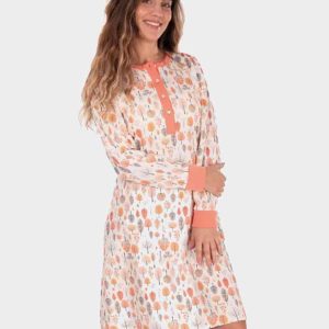 Camisón de mujer de punto felpa con tapeta botones estampado árboles