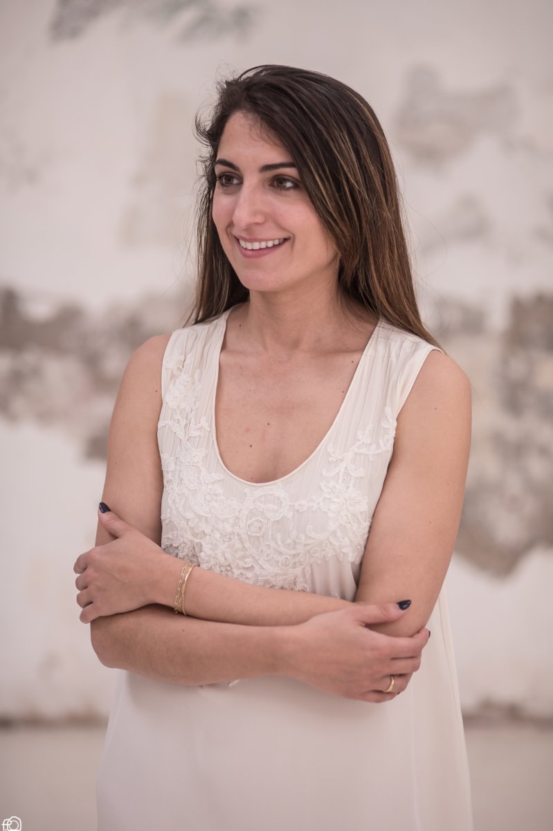 Camisón de mujer bordado en seda – Modelo Peonía