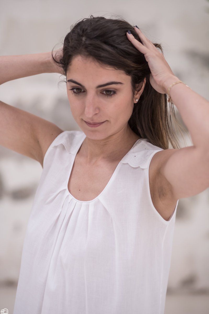 Camisón de mujer con bordado en los hombros – Modelo Nenúfar - Imagen 3