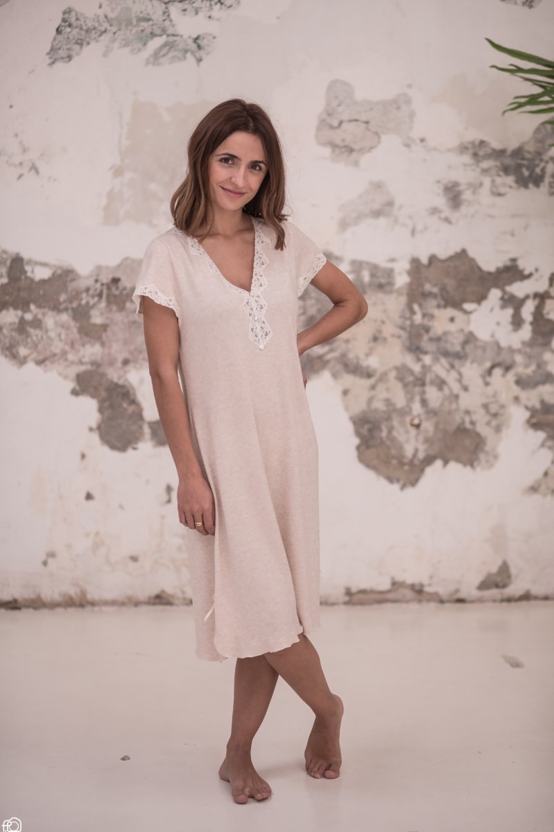 Camisón de punto para mujer con encaje – Modelo Camelia - Imagen 3