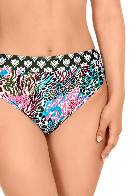 Bikini Copa D con Braga de Talle Alto de Dolores Cortés. 1813 - Imagen 4