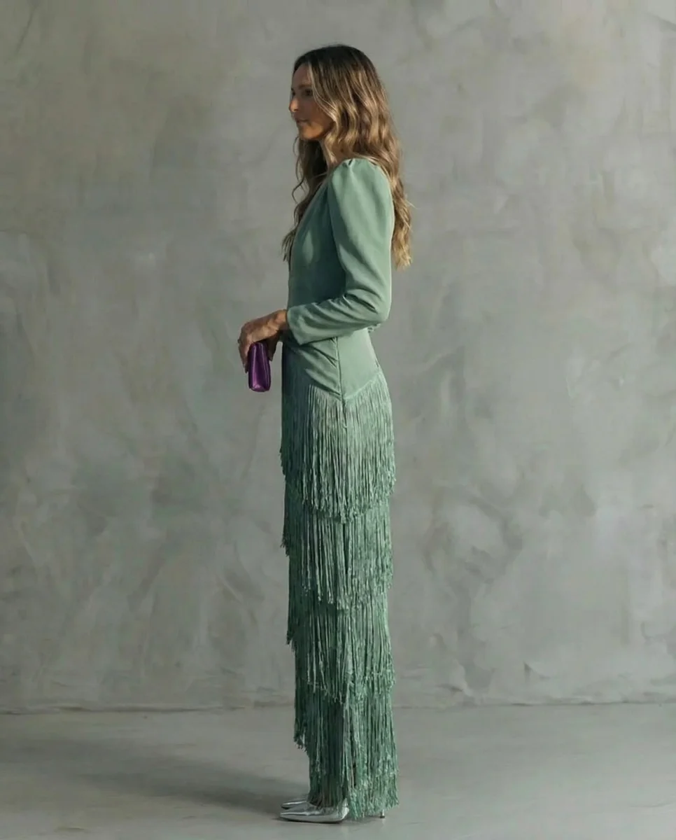 Vestido midi elegante con mangas de flecos - Alessia - Imagen 7