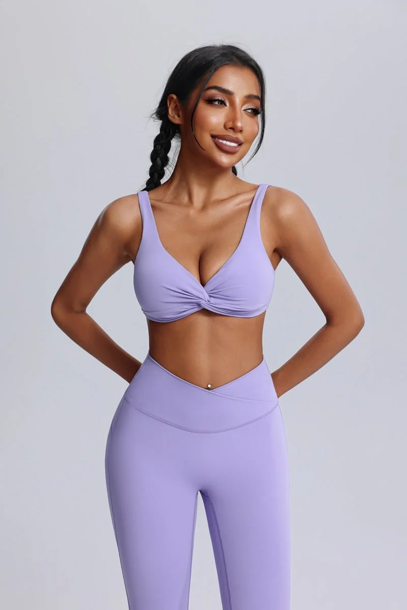 Twist Front Sports Bra - Imagen 3