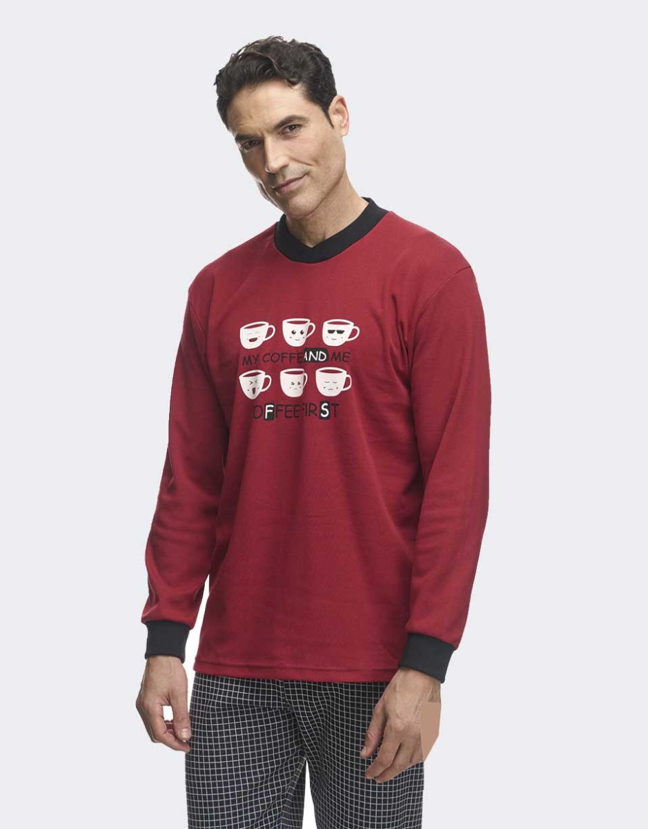 Pijama punto felpa hombre dibujo tazas de café y pantalón de cuadros - Imagen 2