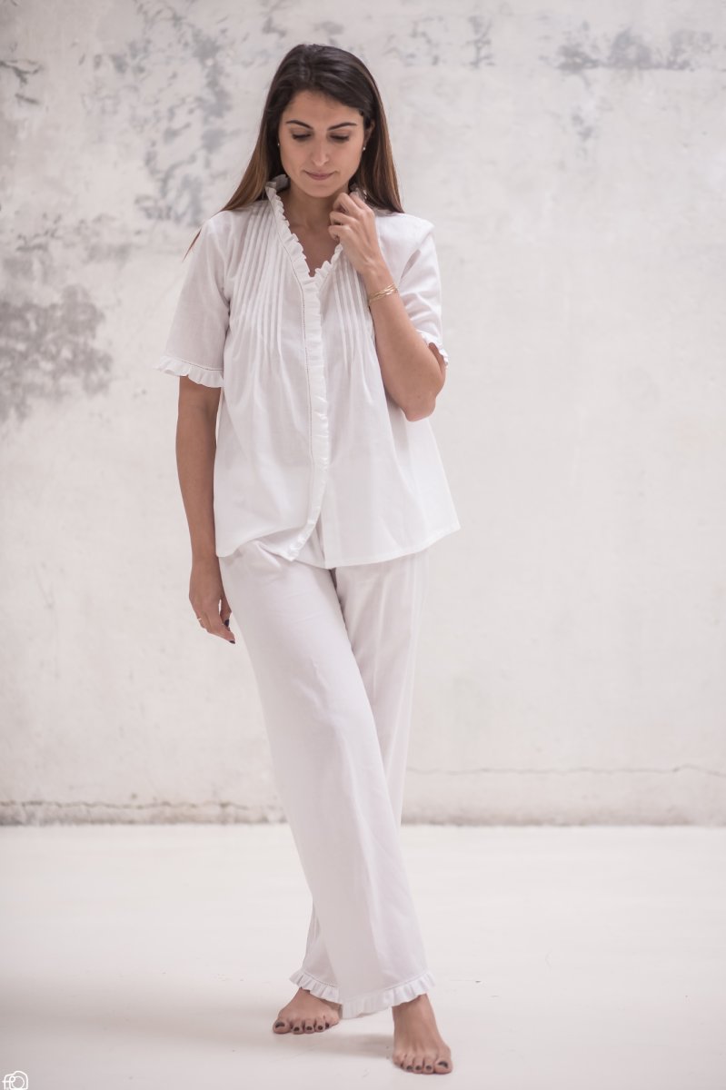 Pijama largo de mujer con volantes hecho a mano – Modelo Clavel