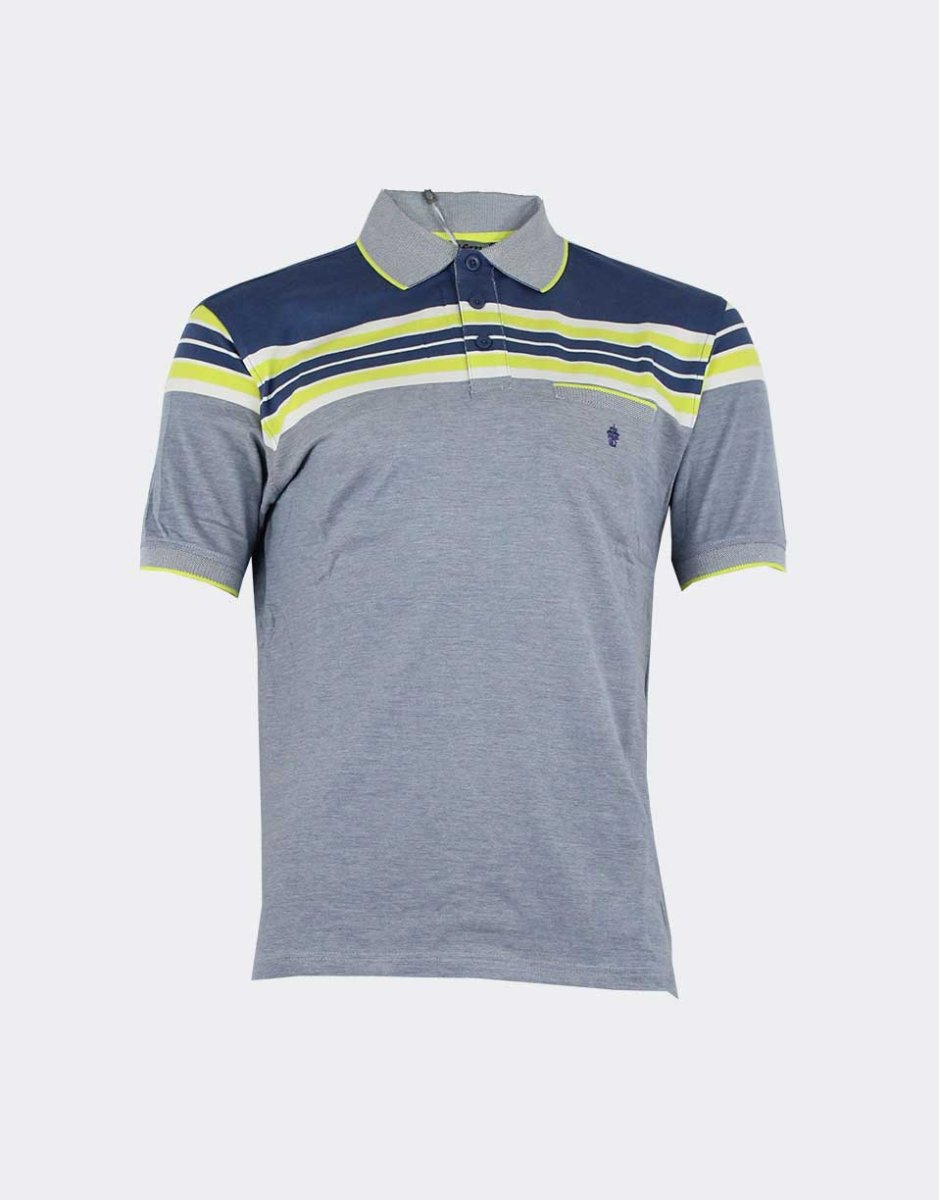 Polo hombre punto piqué en azul combinado con franjas flourescente en la parte del pecho con bolsillo