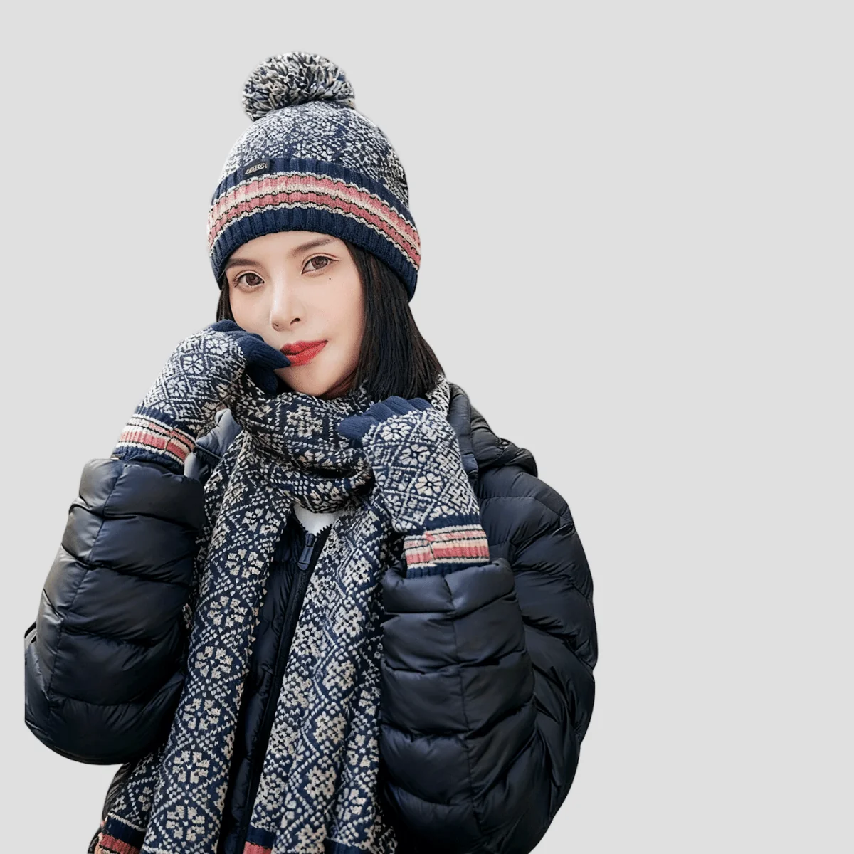Knitted Beanie, Scarf and Gloves Set - Imagen 5